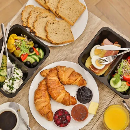 Comfort - By Upstairs Daire *