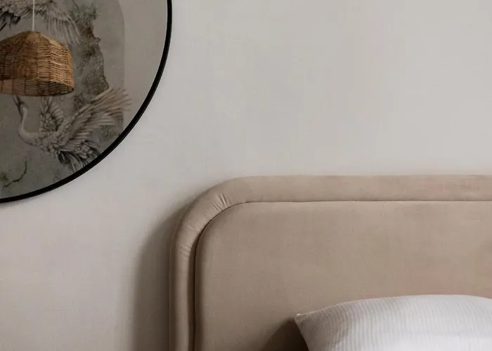 Comfort - By Upstairs Daire