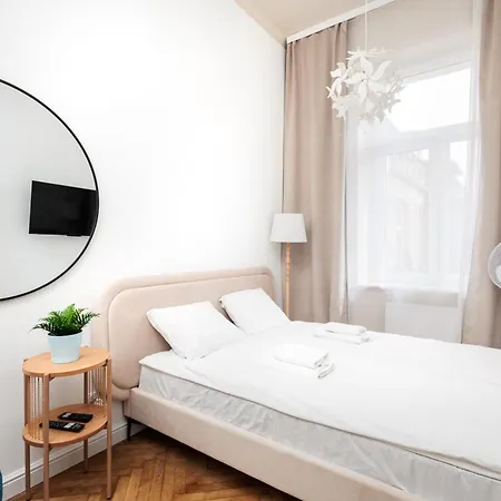 Апартаменты Comfort - By Upstairs *